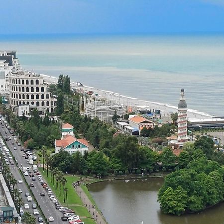 Sea Breeze In Batumi Apartman Kültér fotó