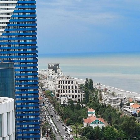 Sea Breeze In Batumi Apartman Kültér fotó