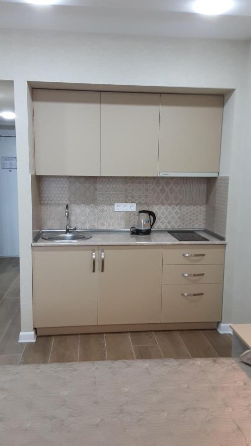 Sea Breeze In Batumi Apartman Kültér fotó