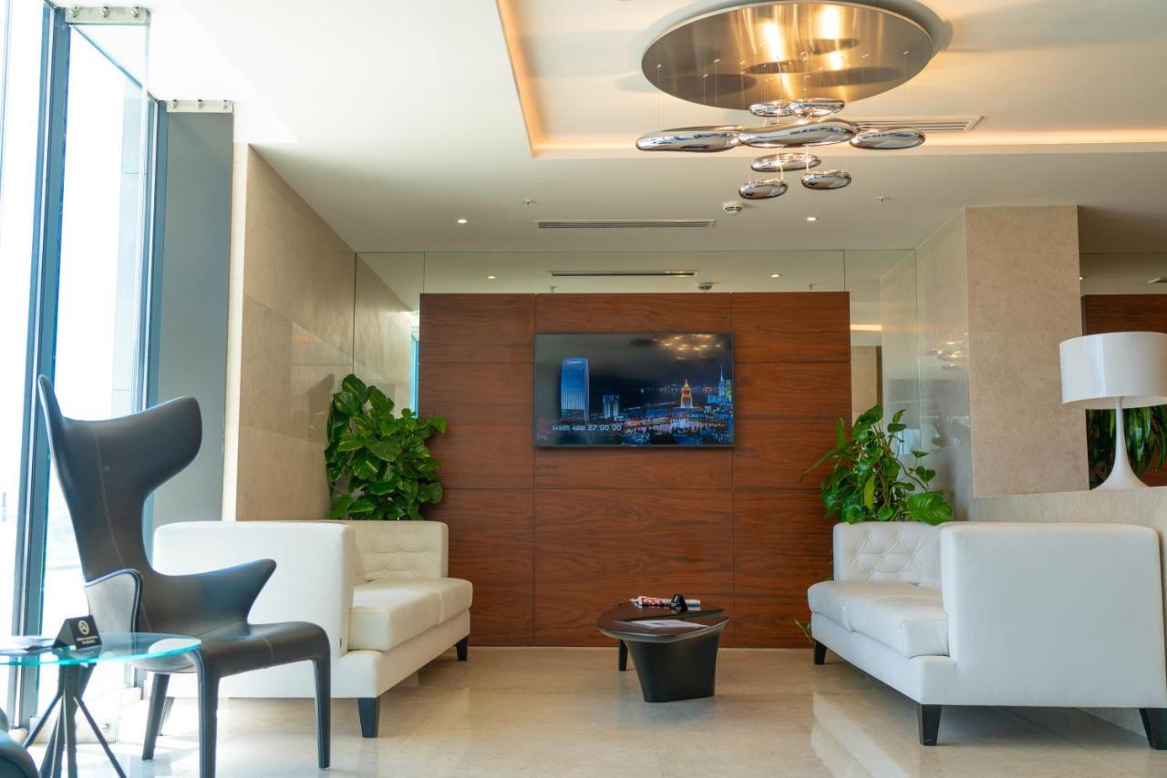 Sea Breeze In Batumi Apartman Kültér fotó