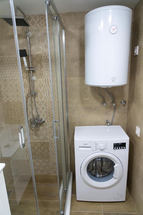 Sea Breeze In Batumi Apartman Kültér fotó